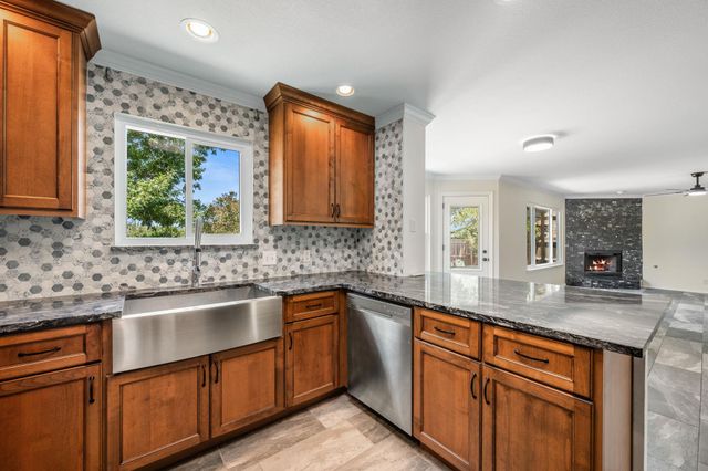 2440 Madeline LOOP, Cedar Park, TX 78613