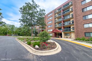 1840 Huntington Boulevard 607, Hoffman Estates, IL 60169