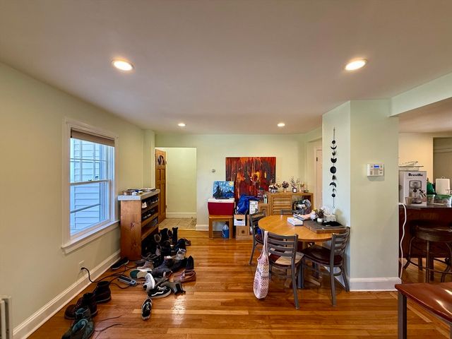 18 Pine Street 18, Newton, MA 02465