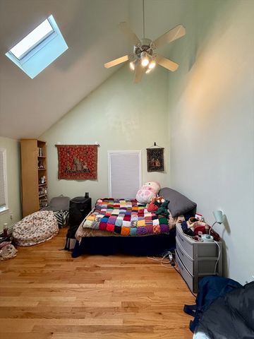 18 Pine Street 18, Newton, MA 02465