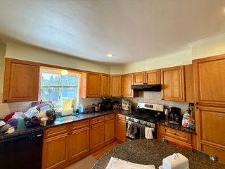 18 Pine Street 18, Newton, MA 02465