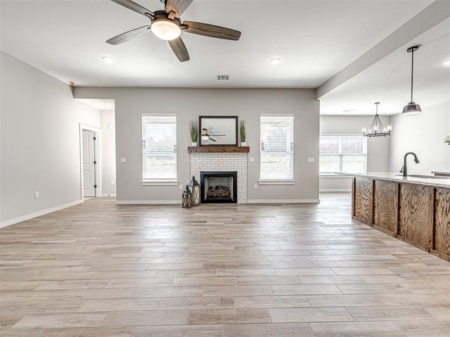 4529 Red Bird Road, Shawnee, OK 74804