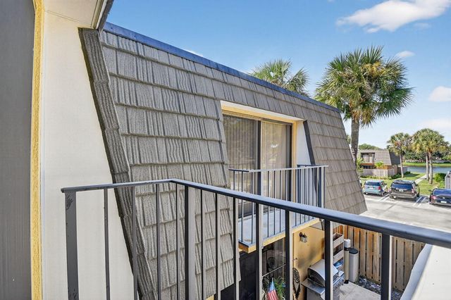 2409 24th Way, West Palm Beach, FL 33407