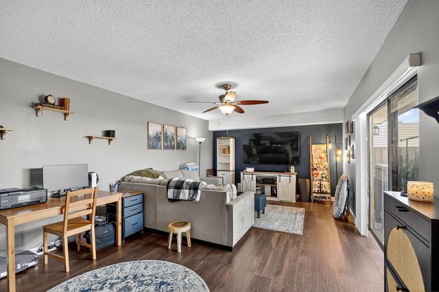 2409 24th Way, West Palm Beach, FL 33407