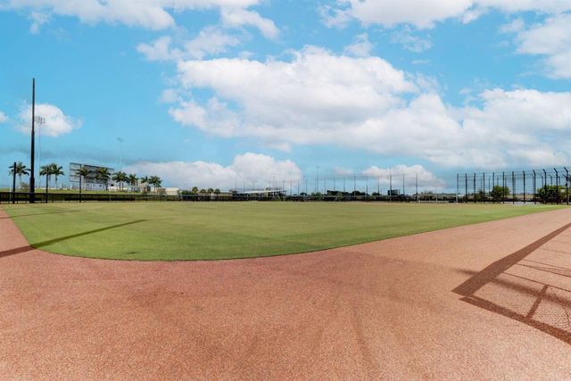 2409 24th Way, West Palm Beach, FL 33407