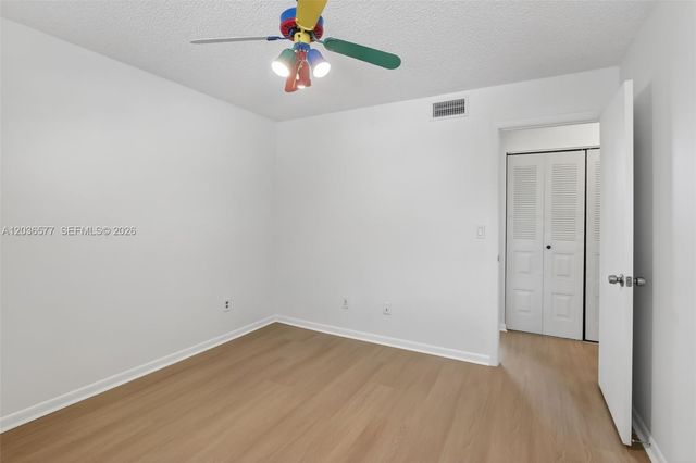 11931 NW 11th St 11931, Pembroke Pines, FL 33026