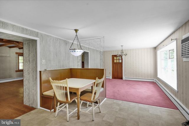32 FURNACE RUN RD, Boyertown, PA 19512