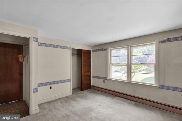 32 FURNACE RUN RD, Boyertown, PA 19512