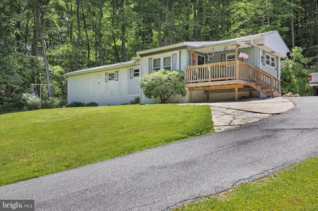 32 FURNACE RUN RD, Boyertown, PA 19512