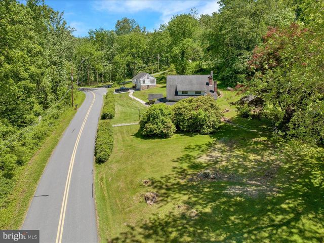 32 FURNACE RUN RD, Boyertown, PA 19512