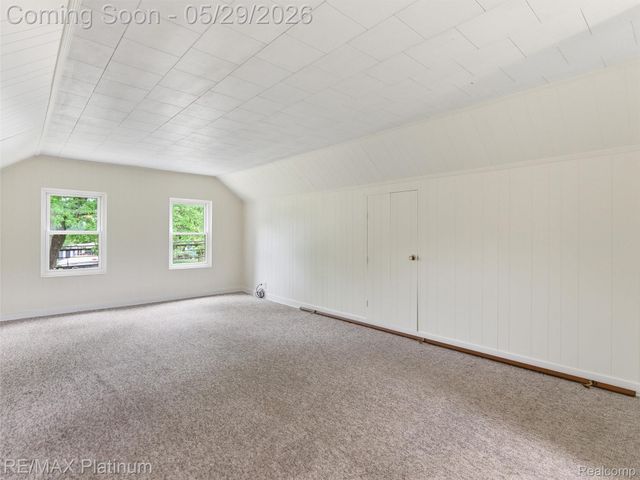 6335 Silver Lake Road, Fenton Charter Township, MI 48451