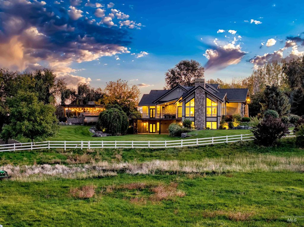 4262 S Rustler Lane, Meridian, ID 83642 photo 2