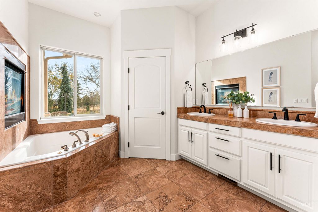 4262 S Rustler Lane, Meridian, ID 83642 photo 21