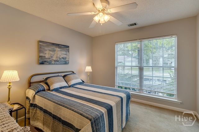 285 Creekside Circle, Ellabell, GA 31308