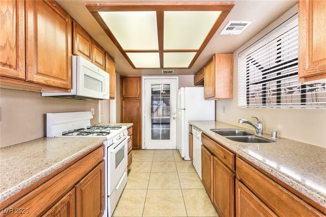 2528 Cherrywood Street, Las Vegas, NV 89108