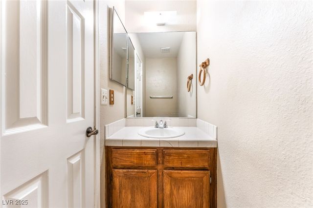 2528 Cherrywood Street, Las Vegas, NV 89108