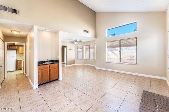 2528 Cherrywood Street, Las Vegas, NV 89108