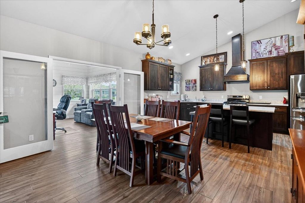 4555 Golf Drive, Windsor, WI 53598
