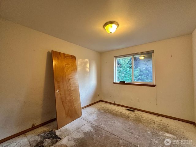 2111 Laurel St, Shelton, WA 98584