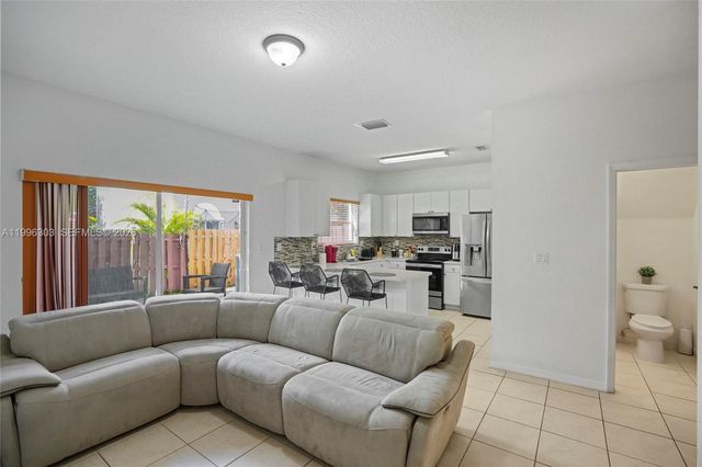 14098 SW 51st Ct, Miramar, FL 33027