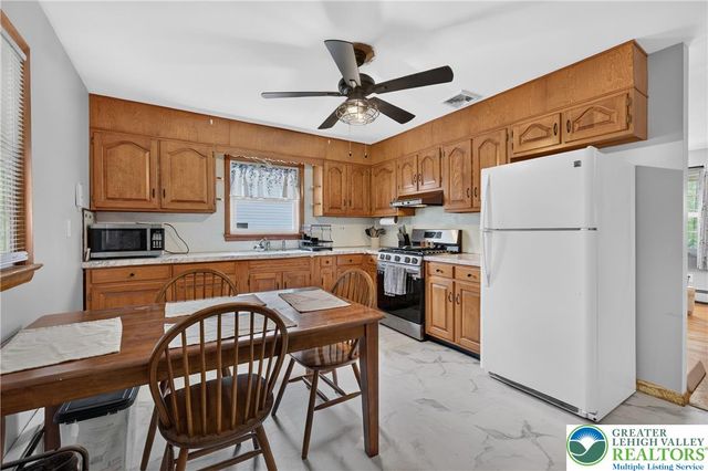 332 W Lincoln Street, Easton, PA 18042