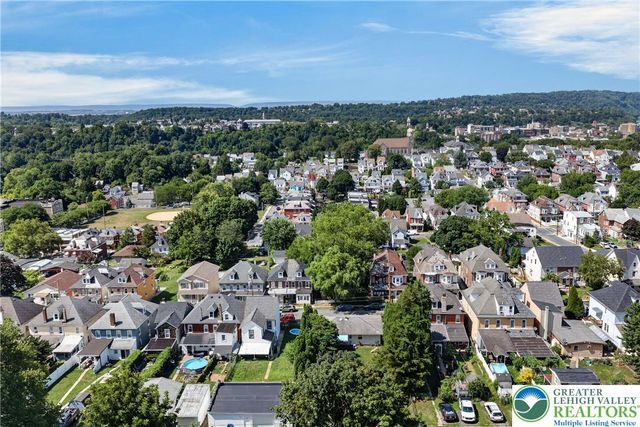 332 W Lincoln Street, Easton, PA 18042
