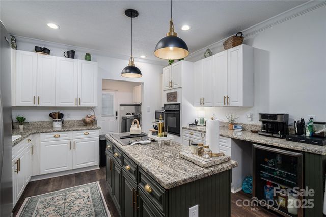 1575 Lewis Farm Road, Kings Mountain, NC 28086