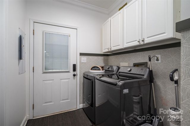 1575 Lewis Farm Road, Kings Mountain, NC 28086