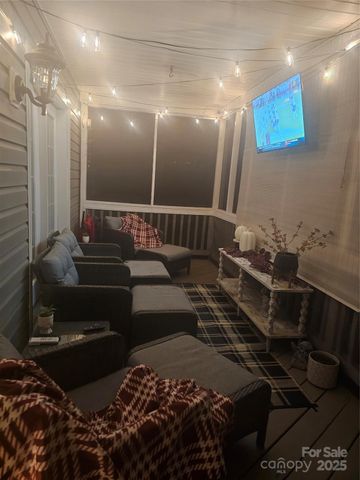 1575 Lewis Farm Road, Kings Mountain, NC 28086