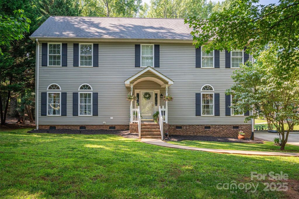 1575 Lewis Farm Road, Kings Mountain, NC 28086