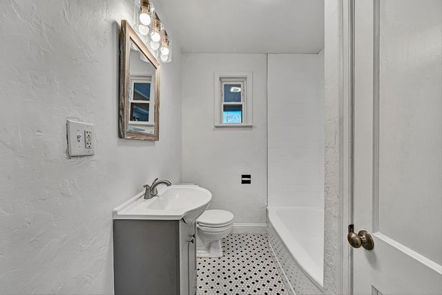 2106 Colgate ST, Roanoke, VA 24012