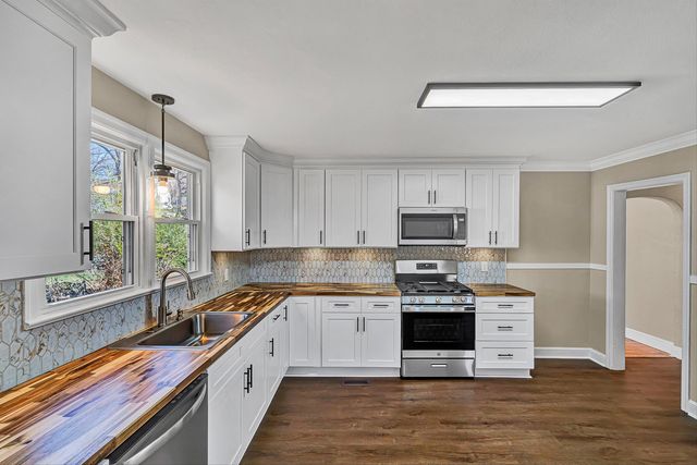 2106 Colgate ST, Roanoke, VA 24012