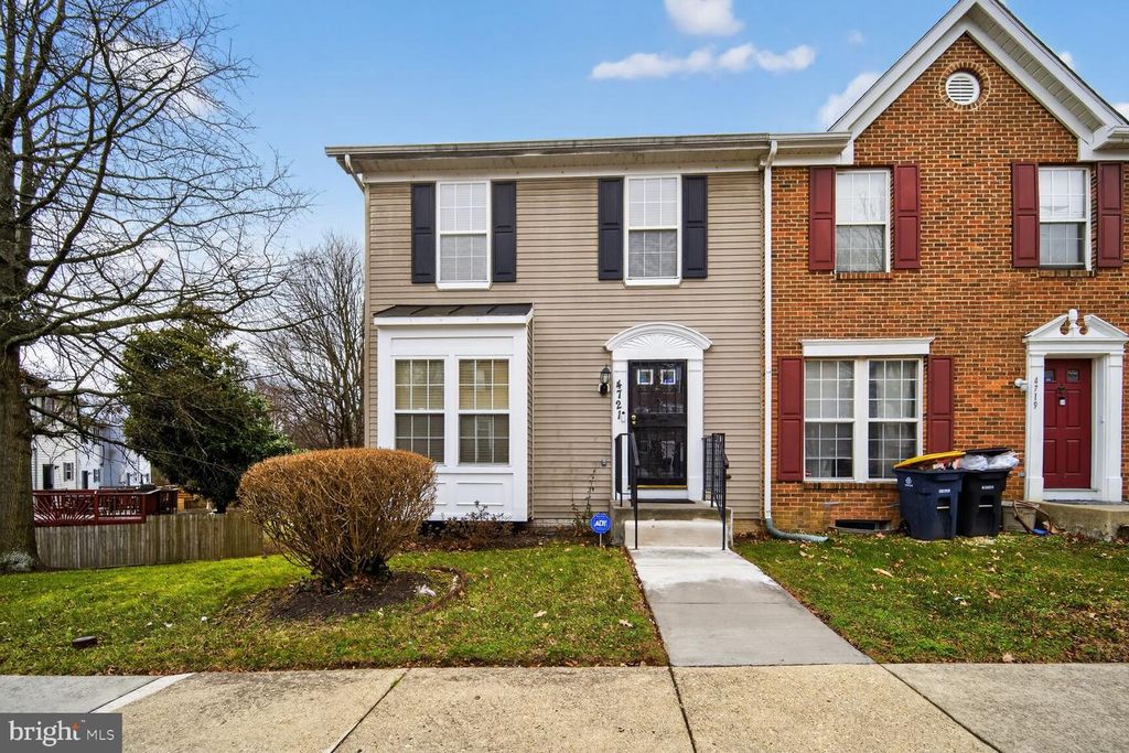 4721 ROLLINGDALE WAY, Capitol Heights, MD 20743