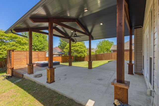 6722 Tabor Drive, Arlington, TX 76002