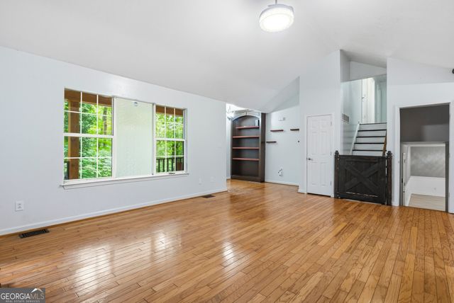 5995 Cascade Palmetto Highway, Fairburn, GA 30213