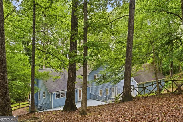 5995 Cascade Palmetto Highway, Fairburn, GA 30213