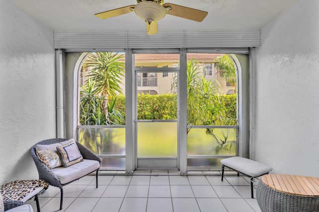 6663 Via Regina, Boca Raton, FL 33433