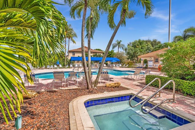 6663 Via Regina, Boca Raton, FL 33433