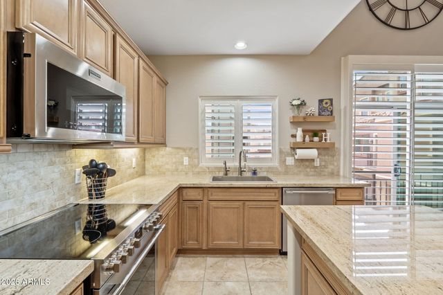 3935 E ROUGH RIDER Road 1332, Phoenix, AZ 85050