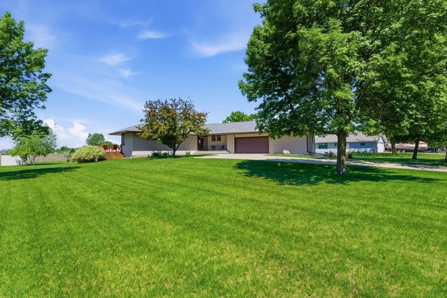 2600 15th Street SW, Willmar, MN 56201