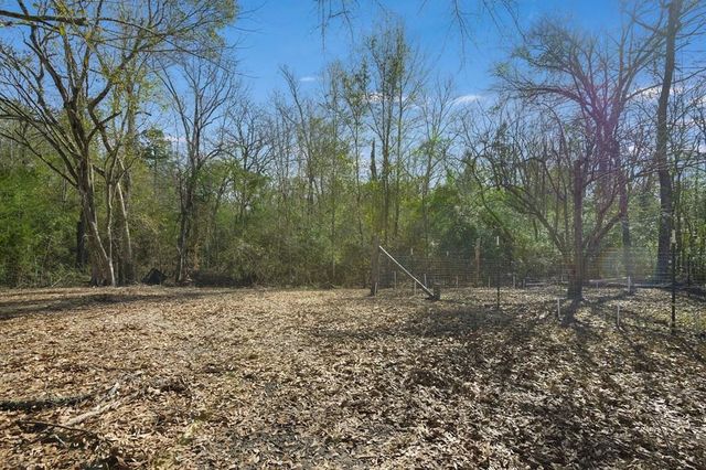 893 Capps Road, Huntington, TX 75949