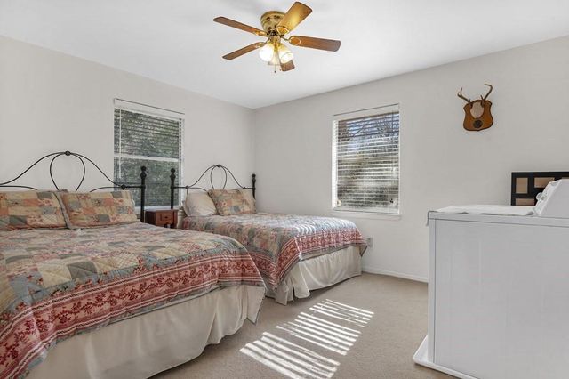 893 Capps Road, Huntington, TX 75949