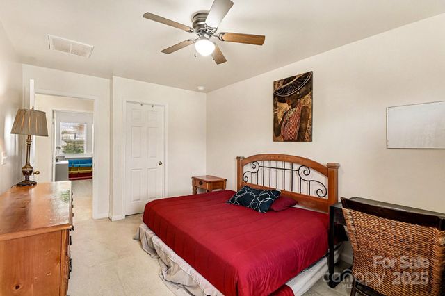 1214 Phil Oneil Drive, Charlotte, NC 28215