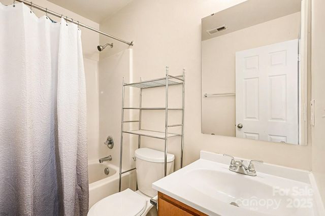 1214 Phil Oneil Drive, Charlotte, NC 28215