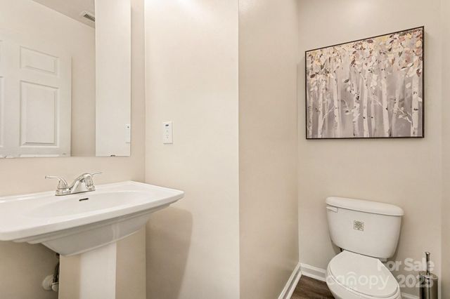 1214 Phil Oneil Drive, Charlotte, NC 28215