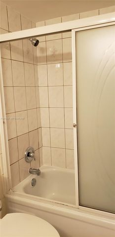851 Three Islands Blvd 502, Hallandale Beach, FL 33009