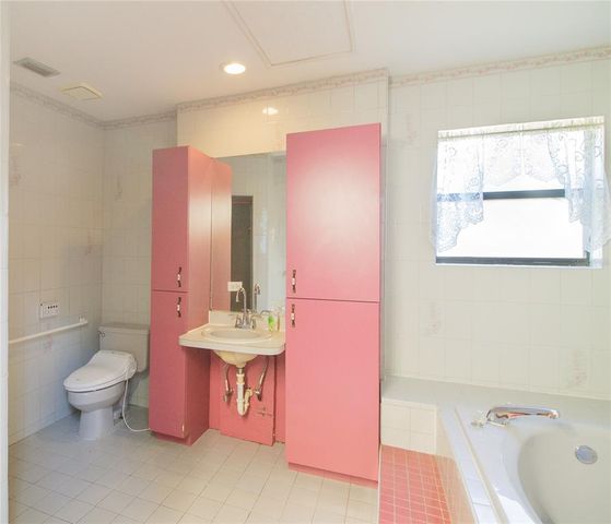 2112 ROBIE AVENUE, Mount Dora, FL 32757