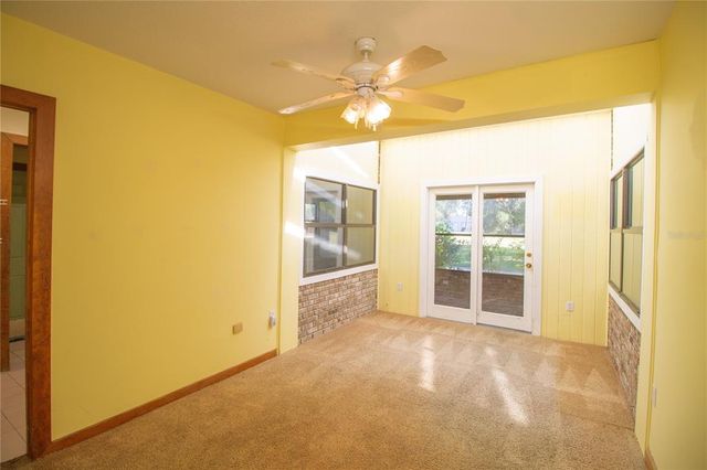 2112 ROBIE AVENUE, Mount Dora, FL 32757