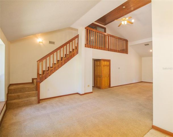 2112 ROBIE AVENUE, Mount Dora, FL 32757