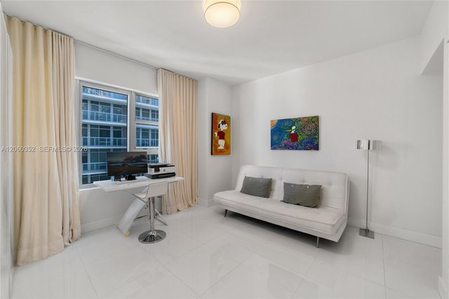 3739 Collins Avenue N503, Miami Beach, FL 33140
